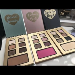 Too faced palettes